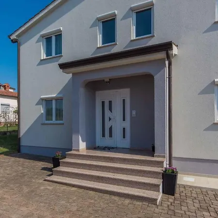 Apartment In - Istrien 44046